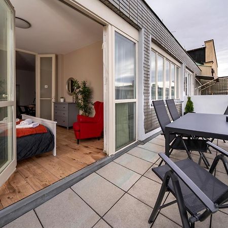 New Town - Apple Apartments Praga Esterno foto